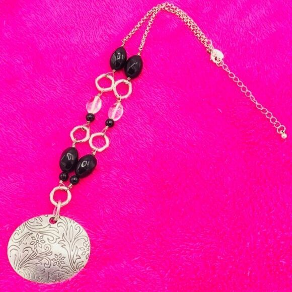 LIA SOPHIA Silver Tone Chain Large Carved Beads 15"-18" - Picture 5 of 12